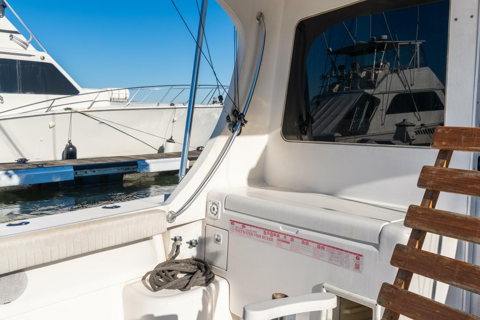 2004 Luhrs Convertible — photo 13