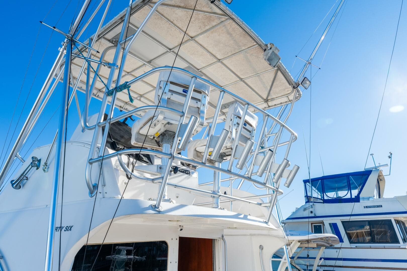 2004 Luhrs Convertible — photo 7