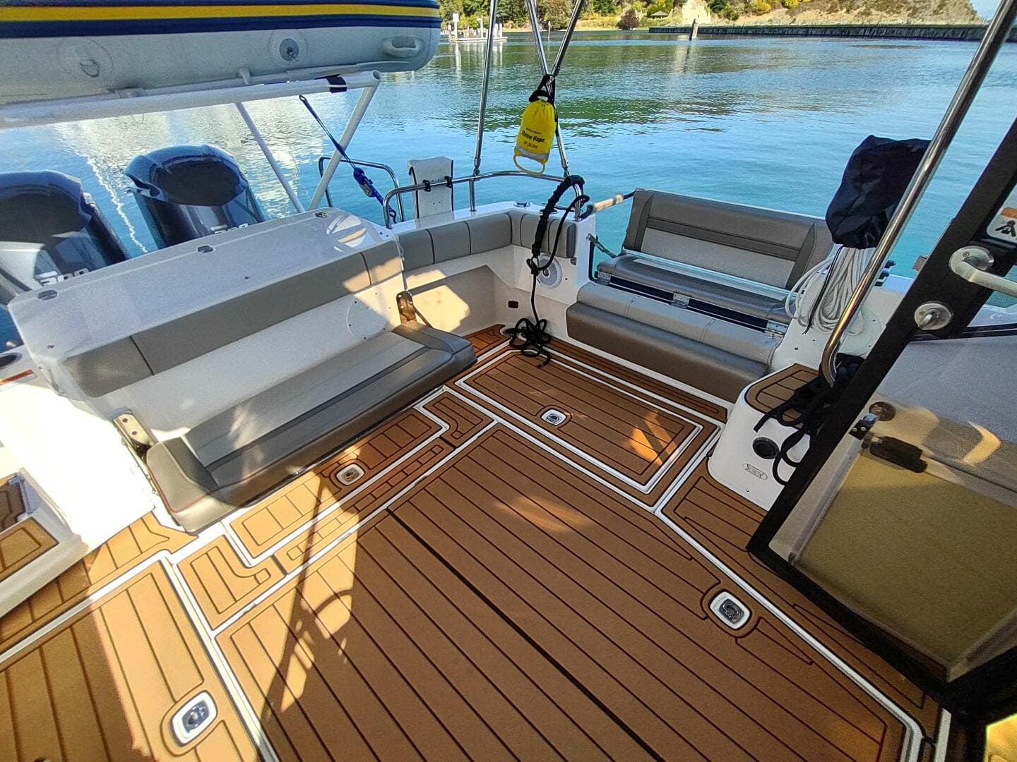 2020 Cutwater C-32 Coupe — photo 11