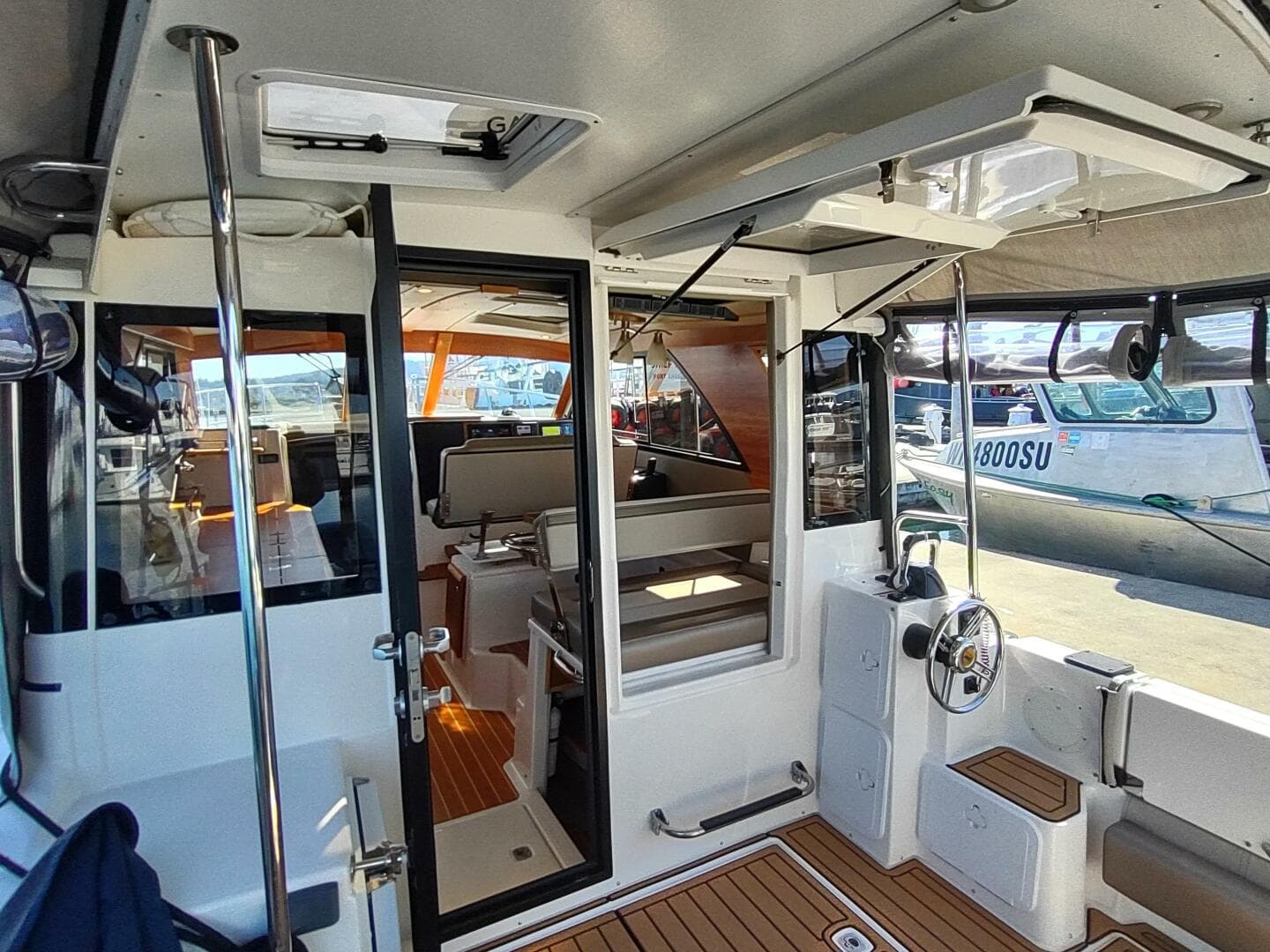 2020 Cutwater C-32 Coupe — photo 15