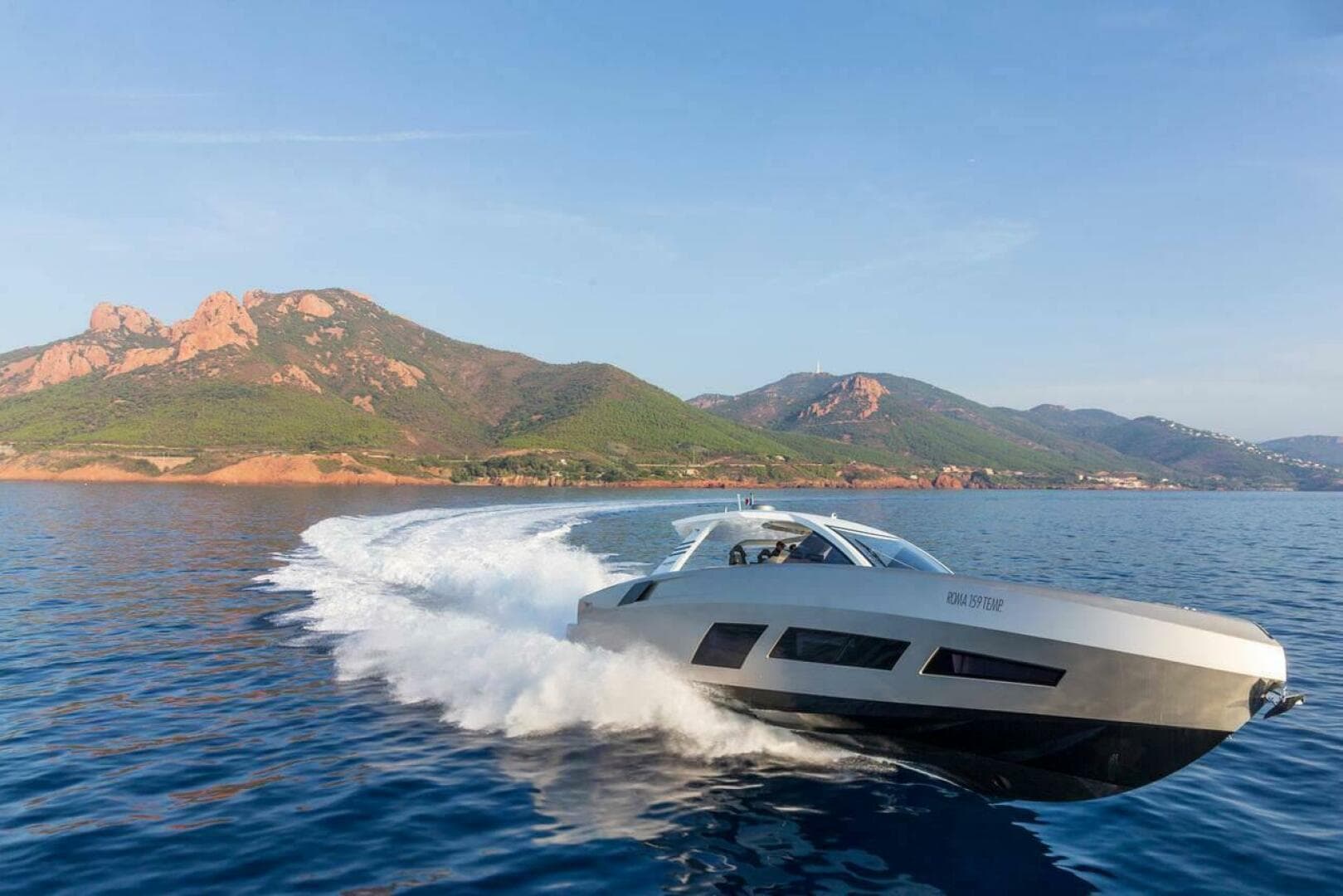 2027 Canados Gladiator 631 Next — photo 2