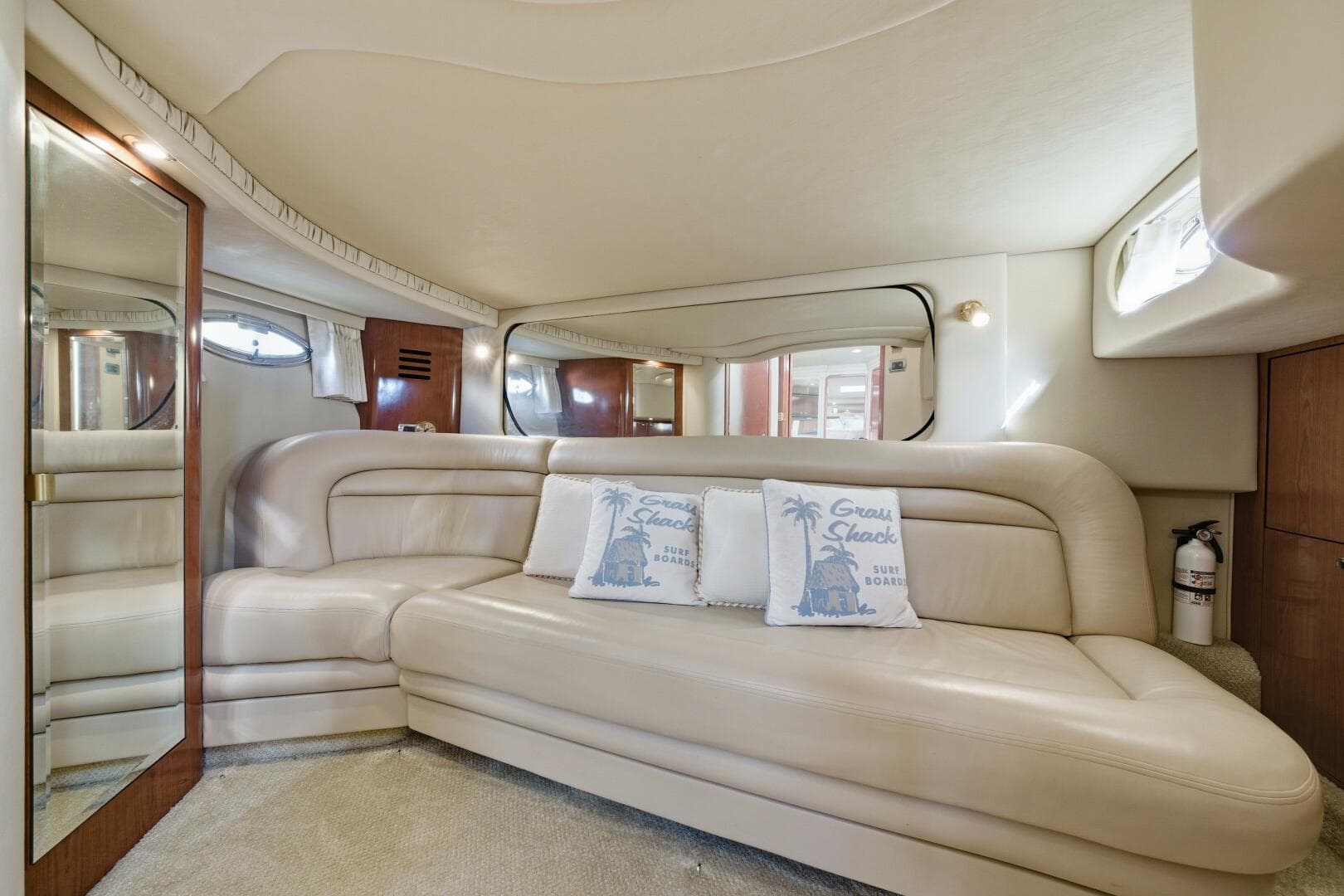 2002 Sea Ray 460 Sundancer — photo 38