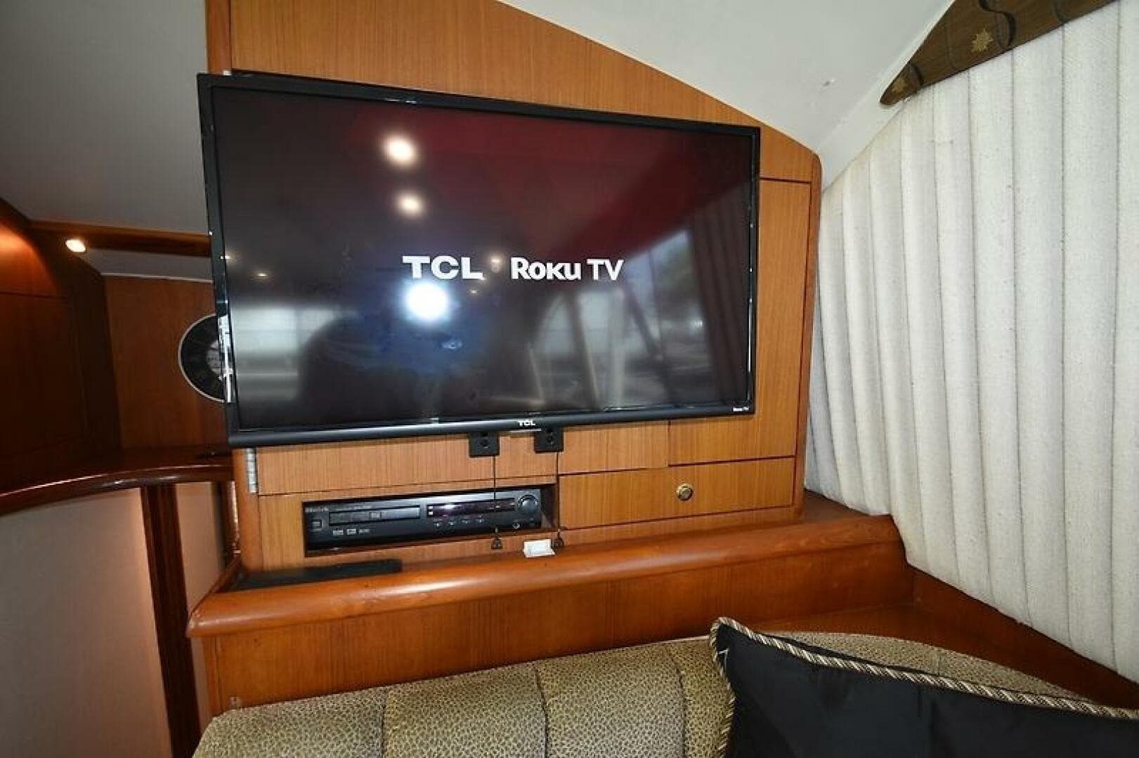 1997 Ocean 48 Convertible — photo 26