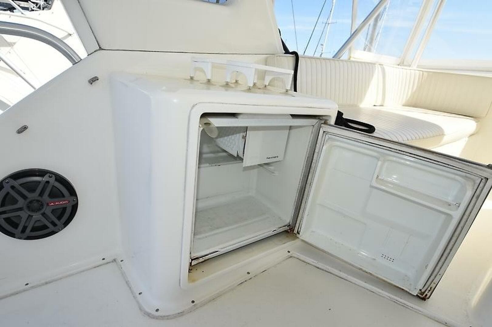 1997 Ocean 48 Convertible — photo 52