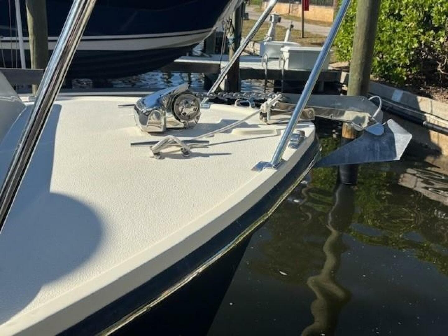 2018 Islander 27 Islander Hardback — photo 12