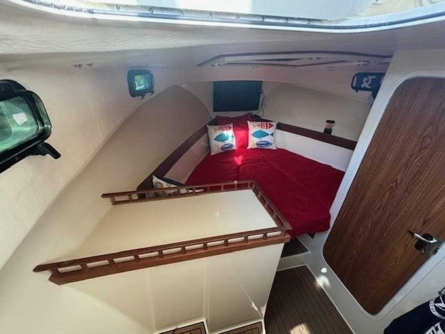 2018 Islander 27 Islander Hardback — photo 8