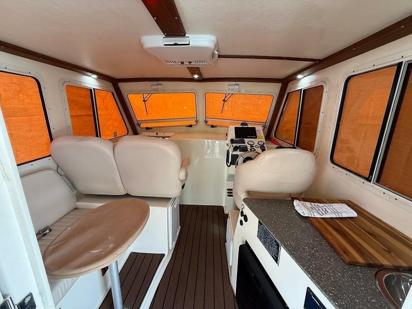 2018 Islander 27 Islander Hardback — photo 33