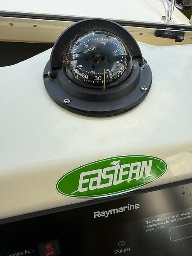 2018 Islander 27 Islander Hardback — photo 17