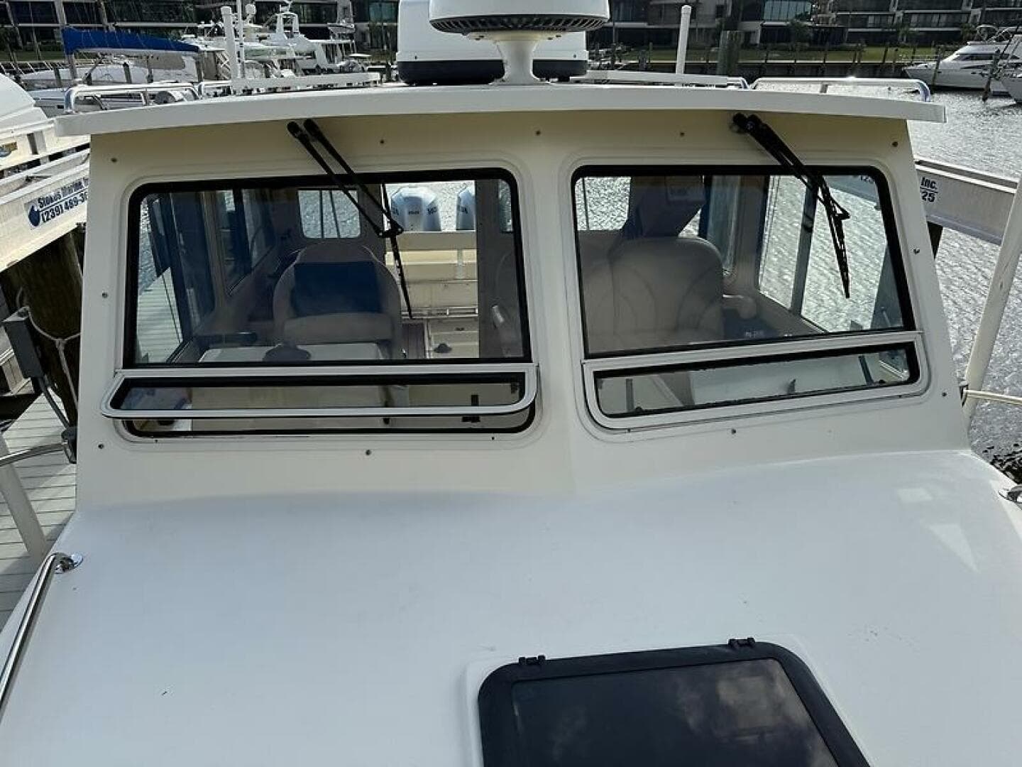 2018 Islander 27 Islander Hardback — photo 14