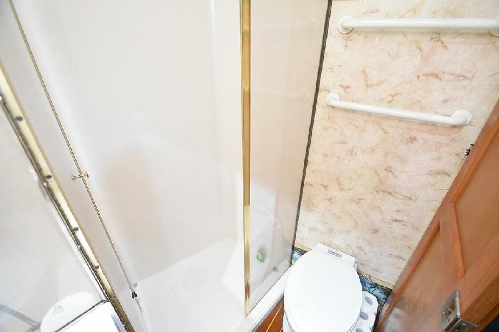 2000 Ocean Yachts 48 Convertible — photo 25