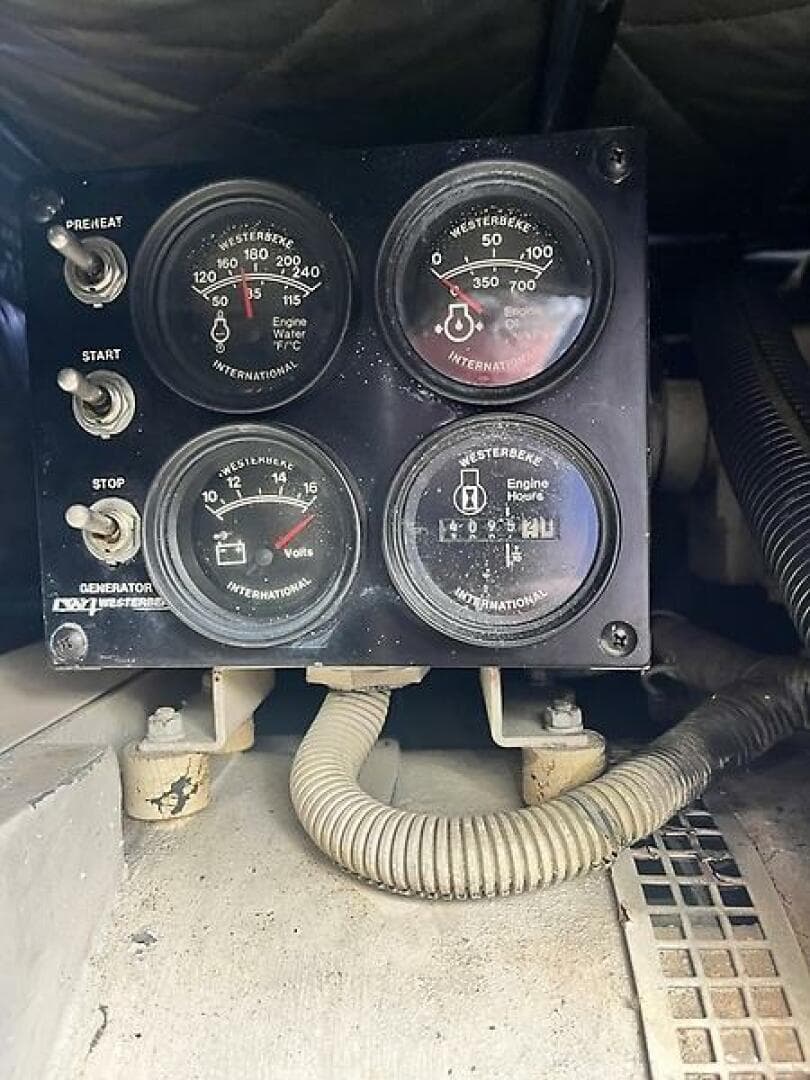 2000 Ocean Yachts 48 Convertible — photo 44