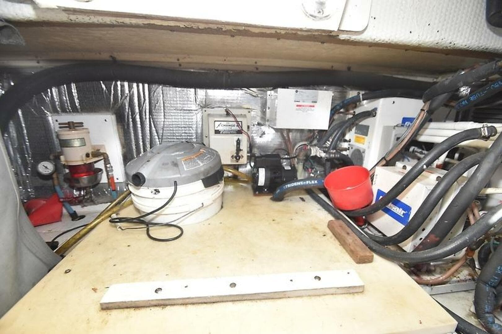 2000 Ocean Yachts 48 Convertible — photo 18