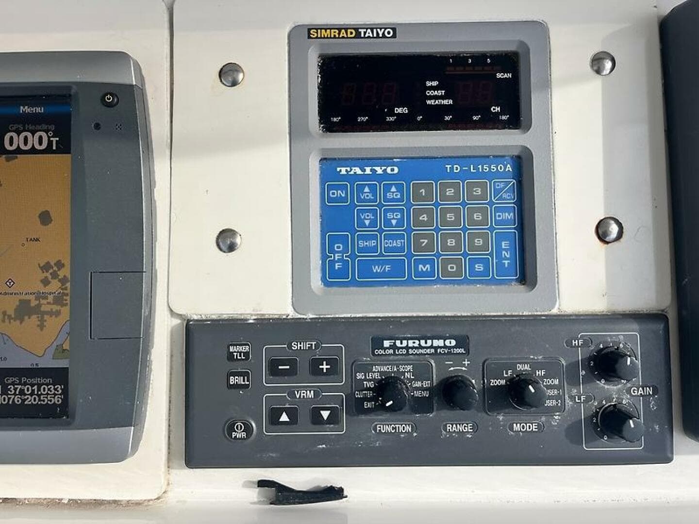 2000 Ocean Yachts 48 Convertible — photo 10