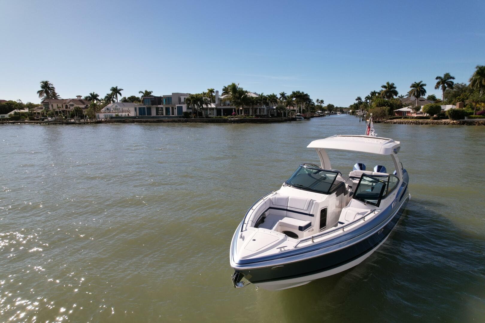 2023 Formula 330 Cbr — photo 19