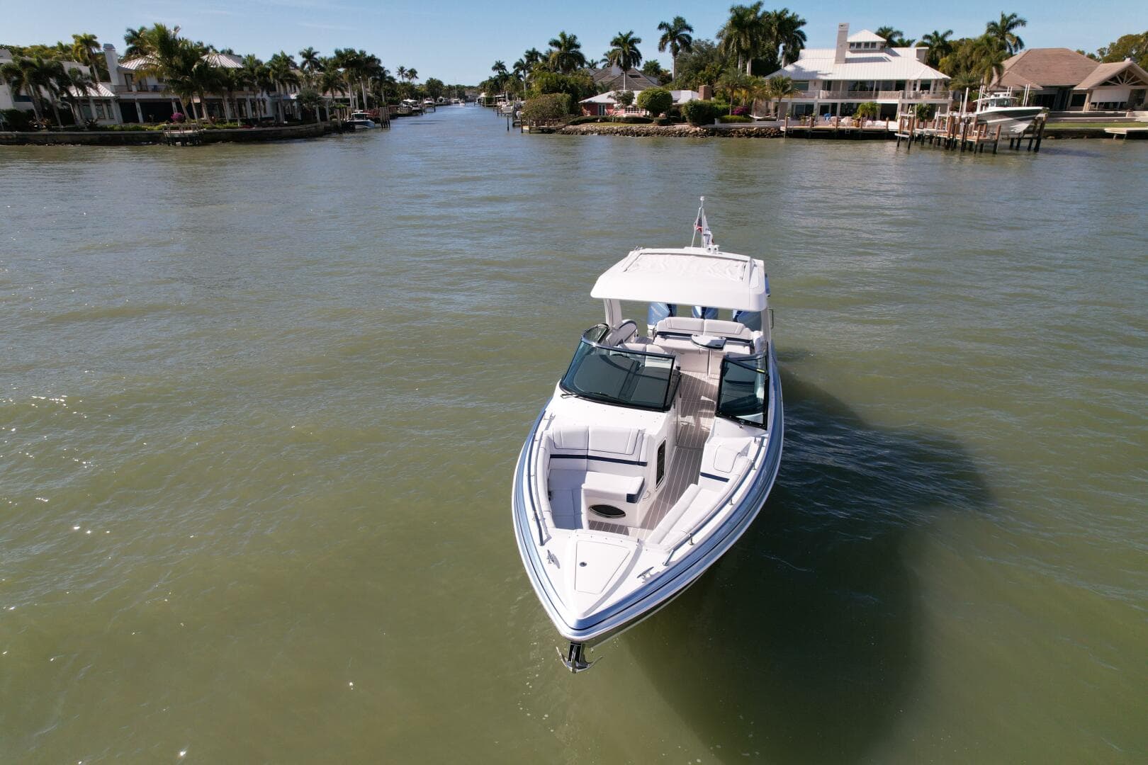 2023 Formula 330 Cbr — photo 22