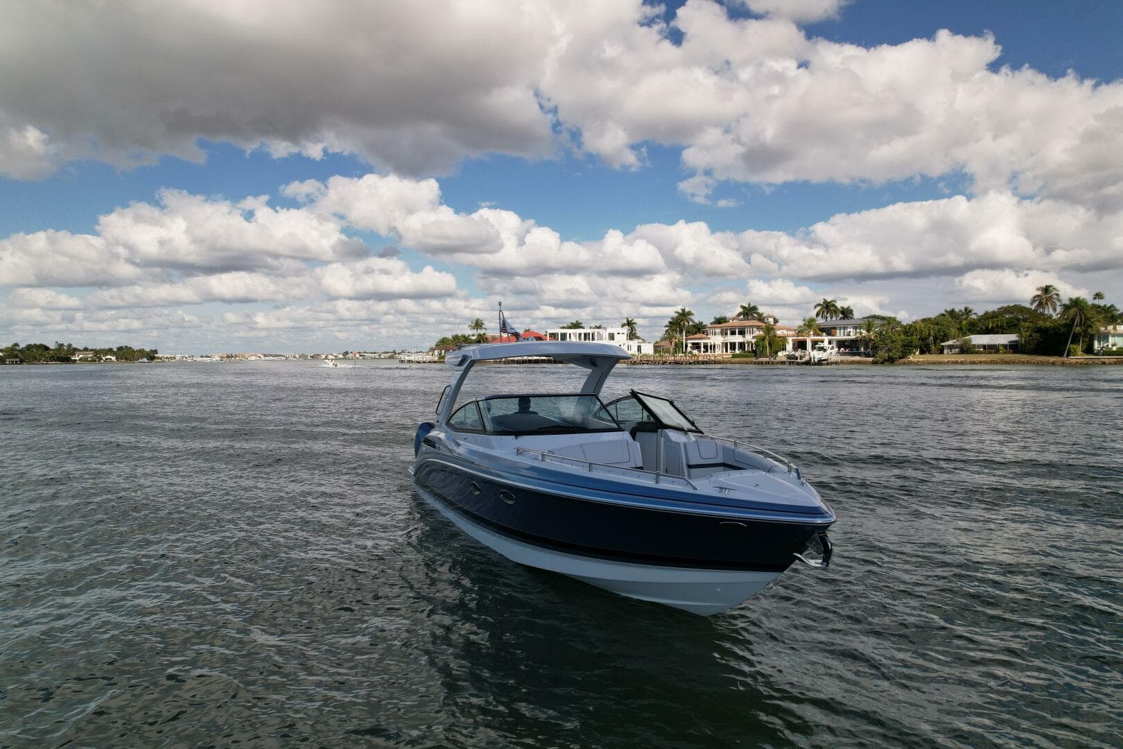 2023 Formula 330 Cbr — photo 24