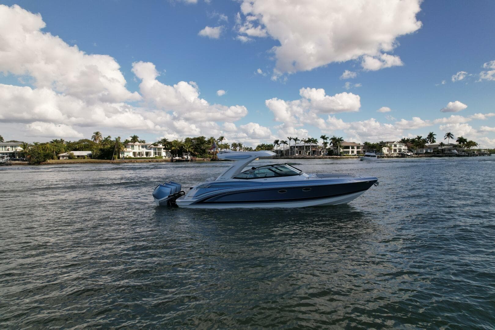 2023 Formula 330 Cbr — photo 15