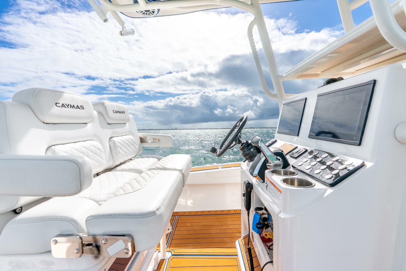 2024 Caymas 281 Hb — photo 24