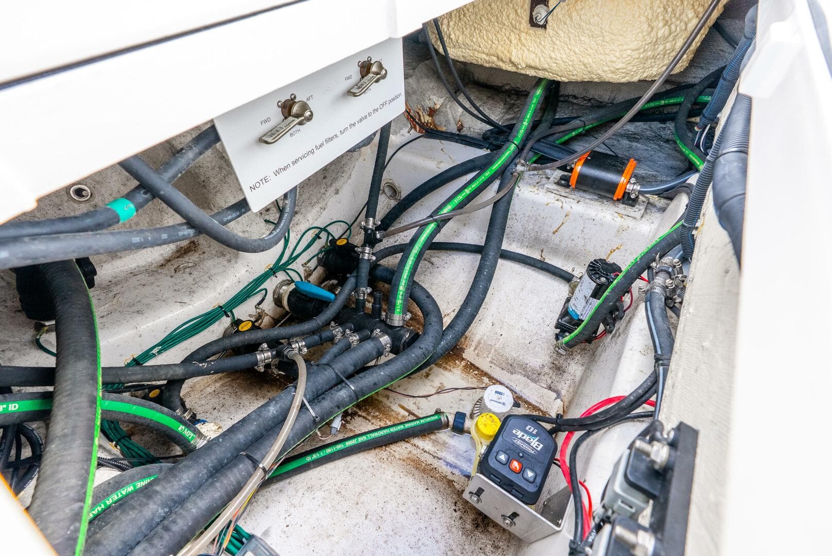 2024 Caymas 281 Hb — photo 30