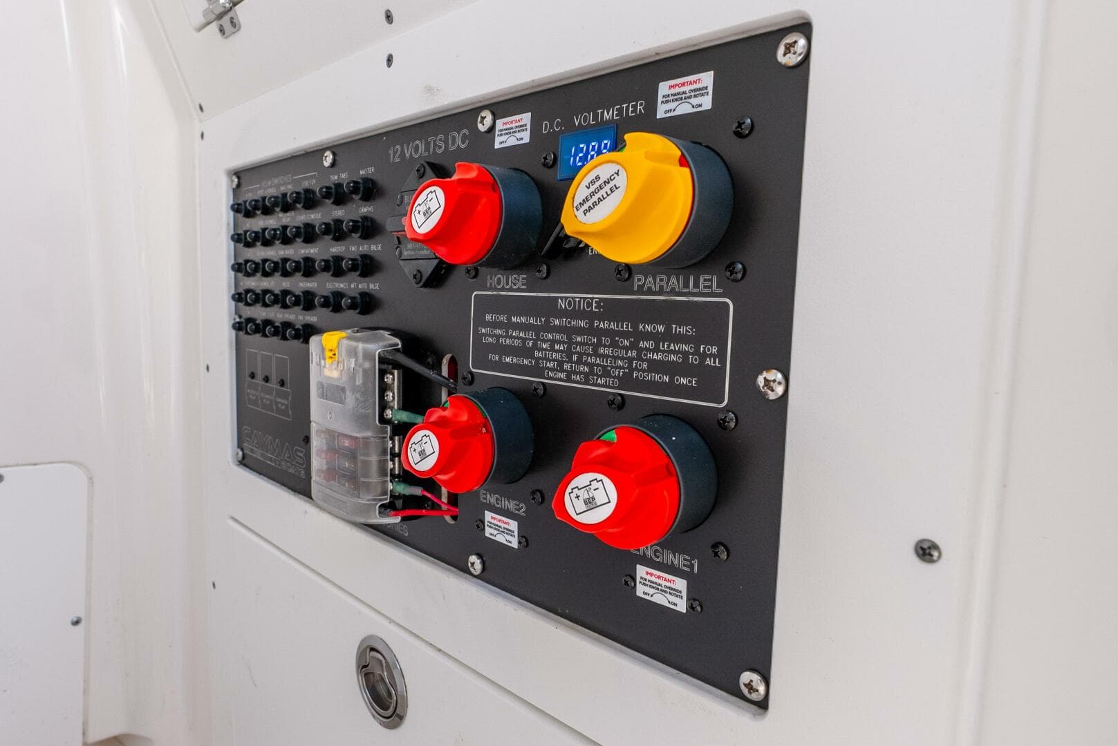 2024 Caymas 281 Hb — photo 28