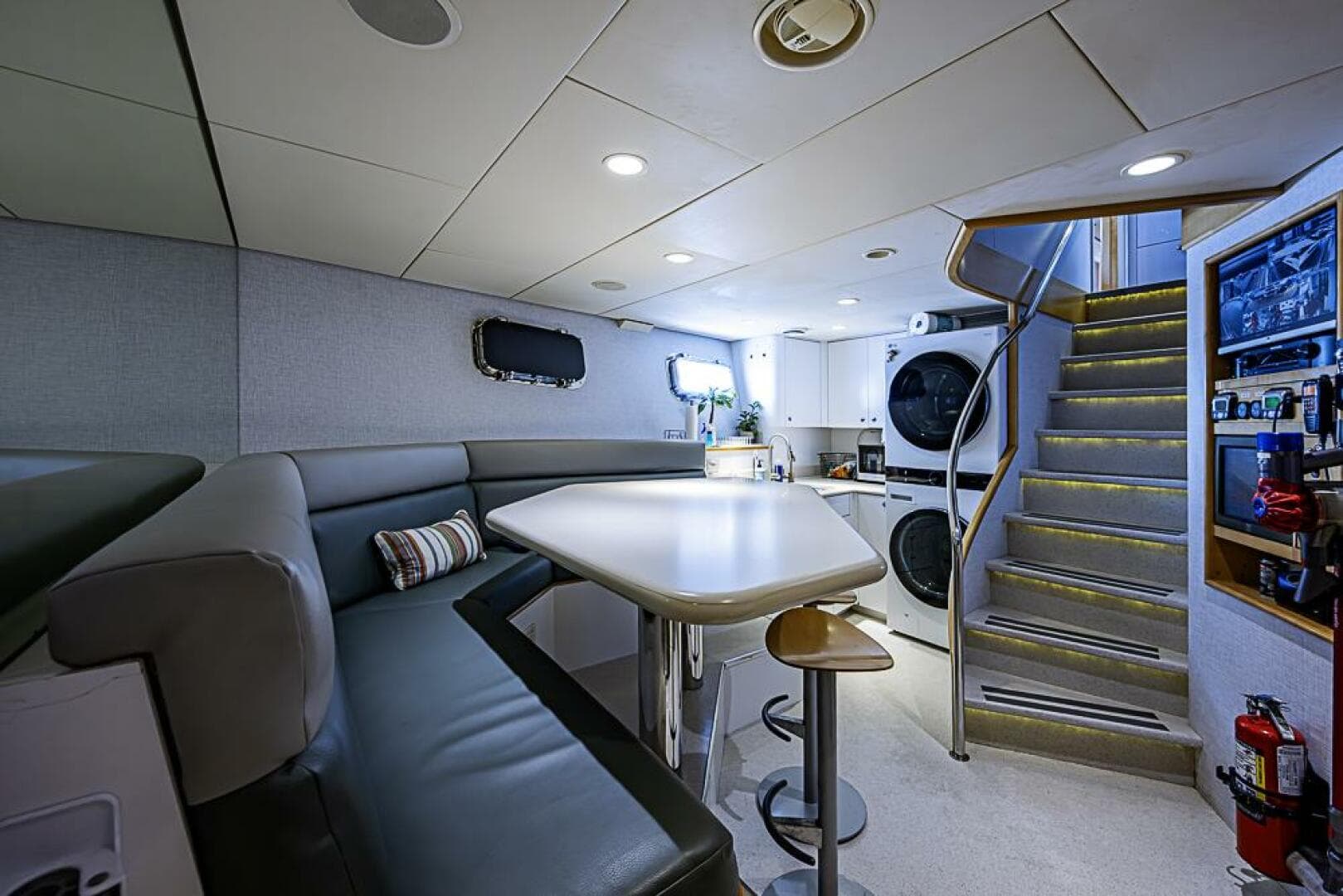 1997 Delta Marine 122 Tri-Deck — photo 65