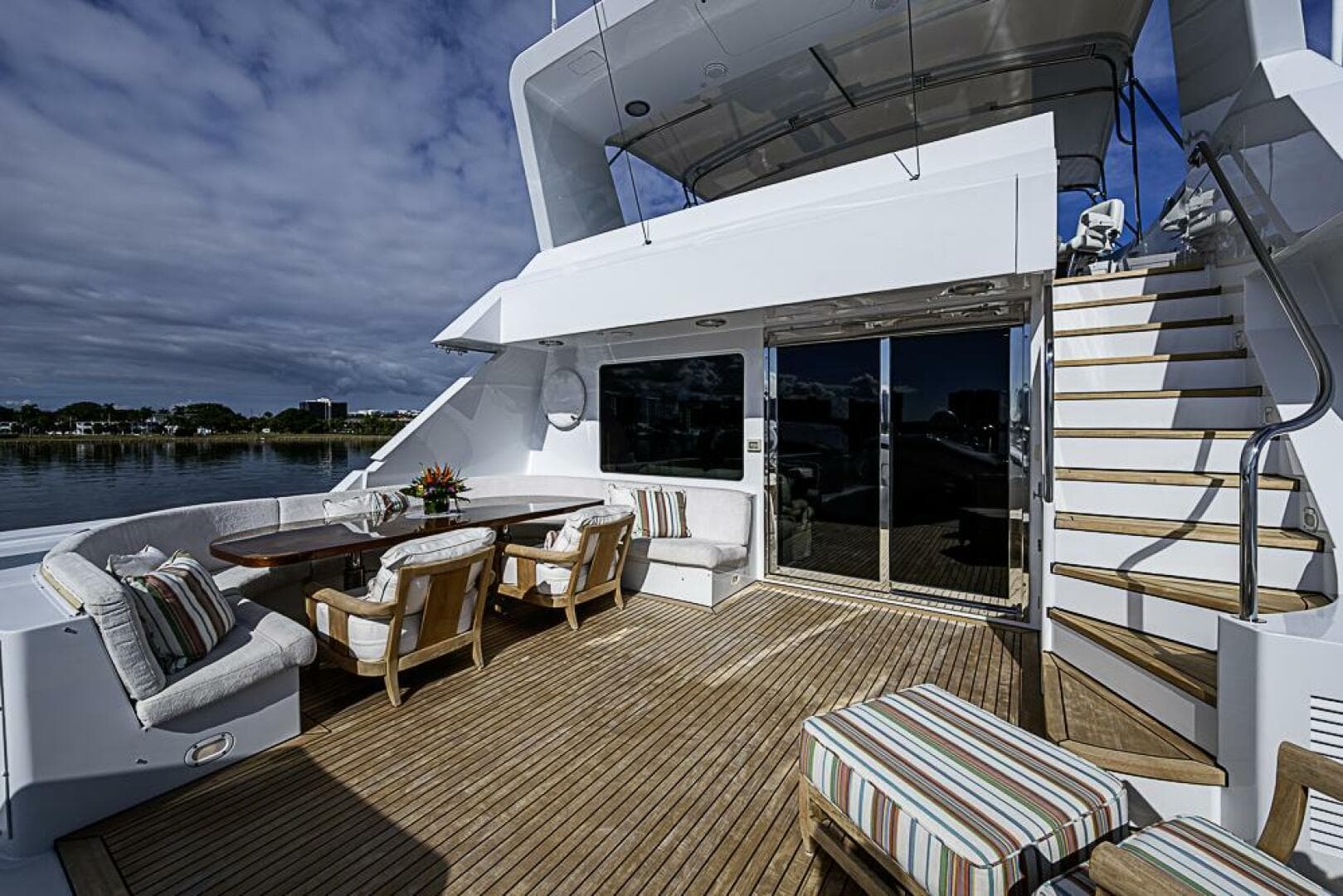 1997 Delta Marine 122 Tri-Deck — photo 19