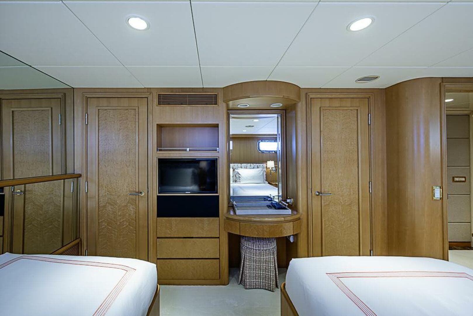 1997 Delta Marine 122 Tri-Deck — photo 56