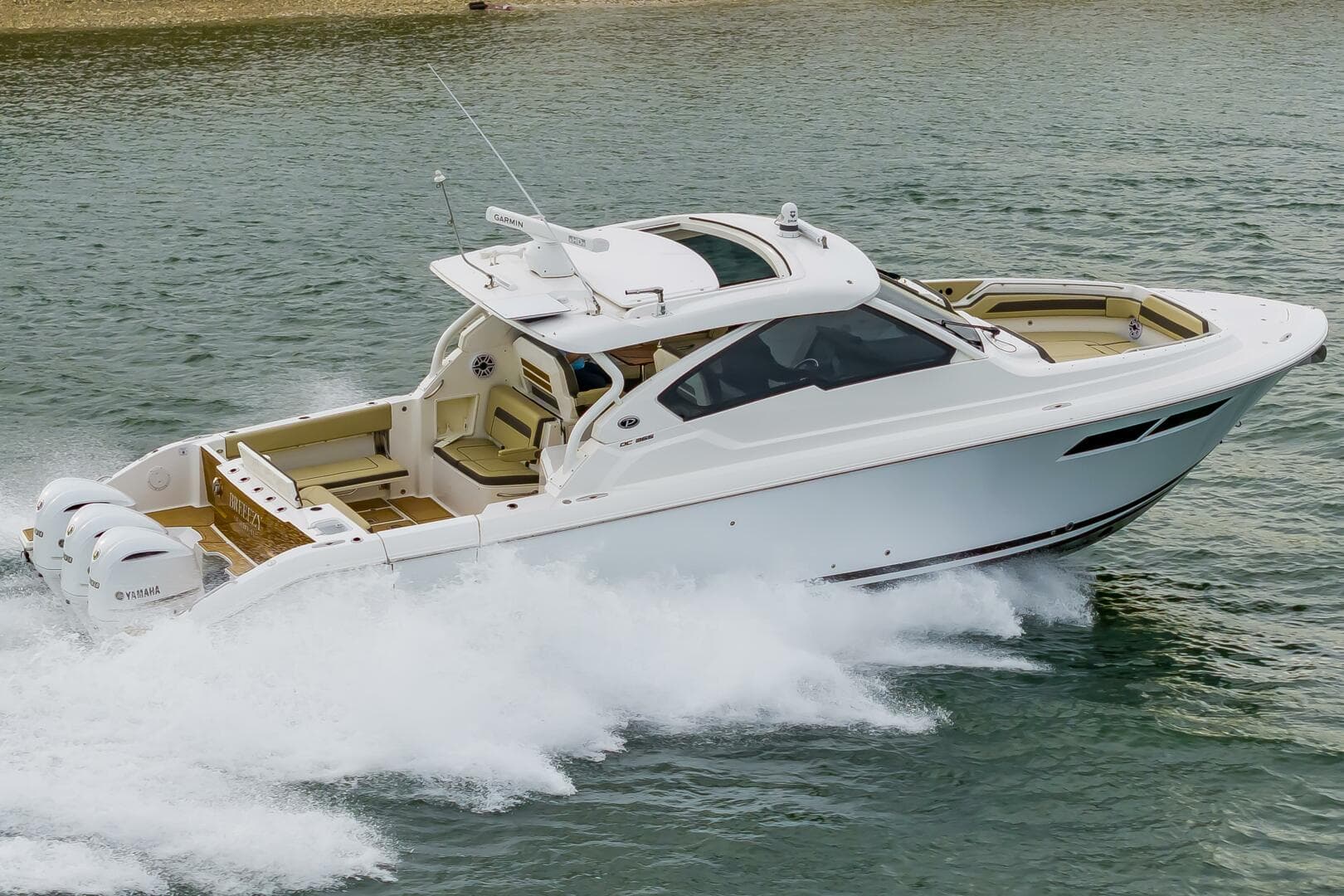 2020 Pursuit DC 365 Dual Console — photo 54