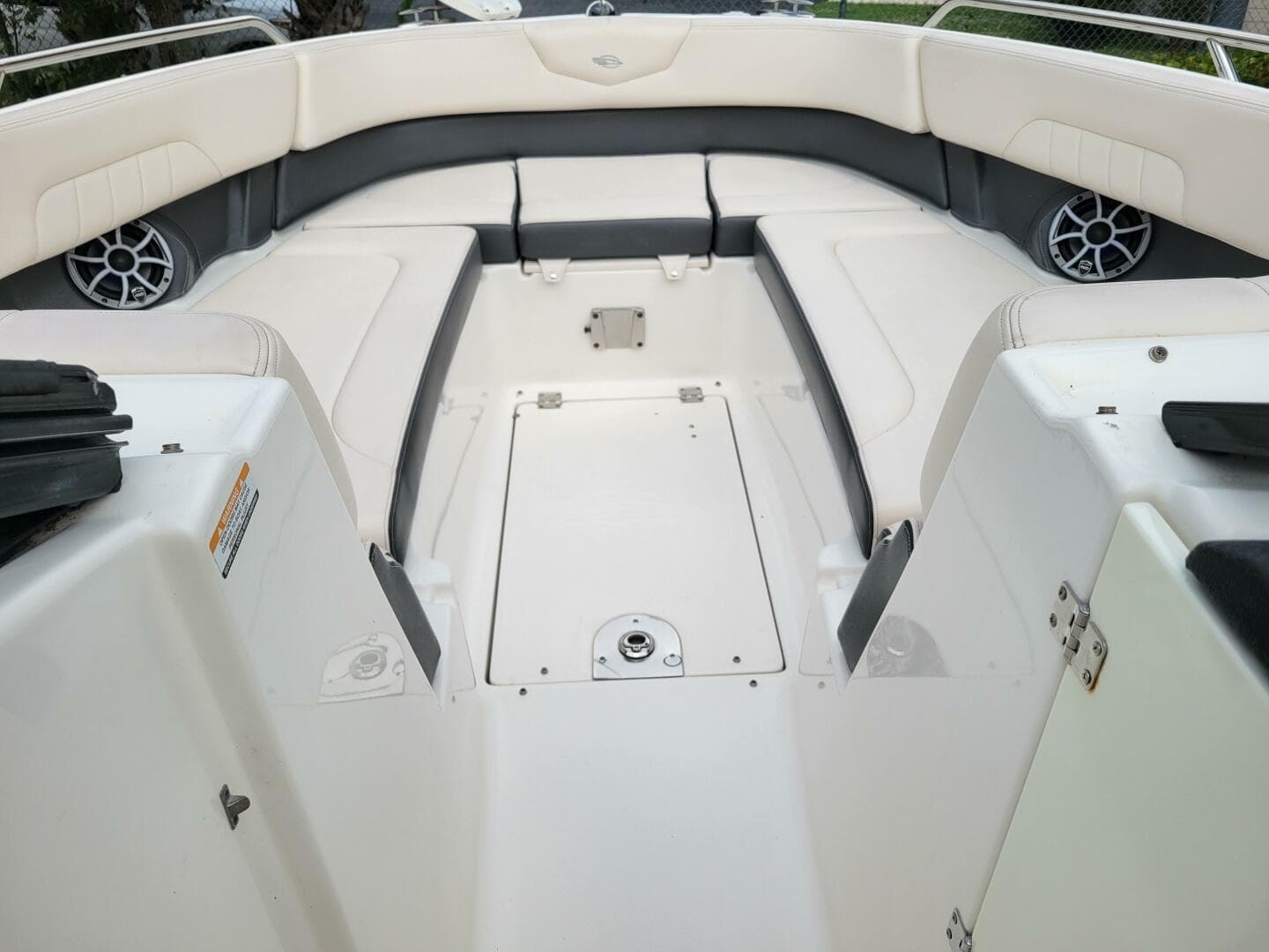 2017 Chaparral 307 Ssx — photo 26