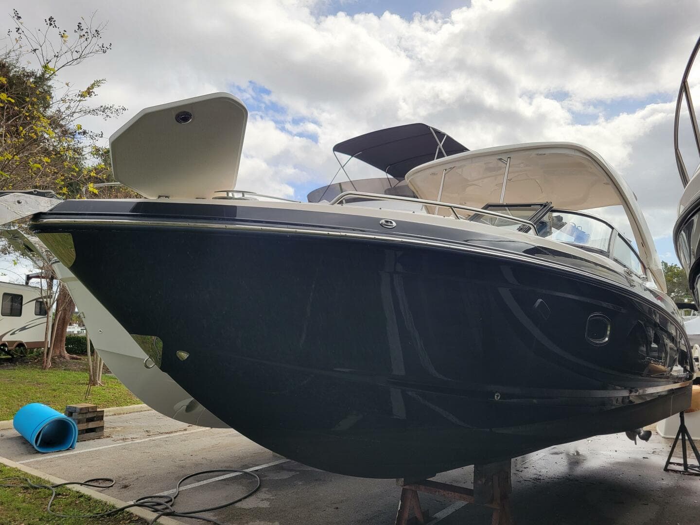 2017 Chaparral 307 Ssx — photo 2