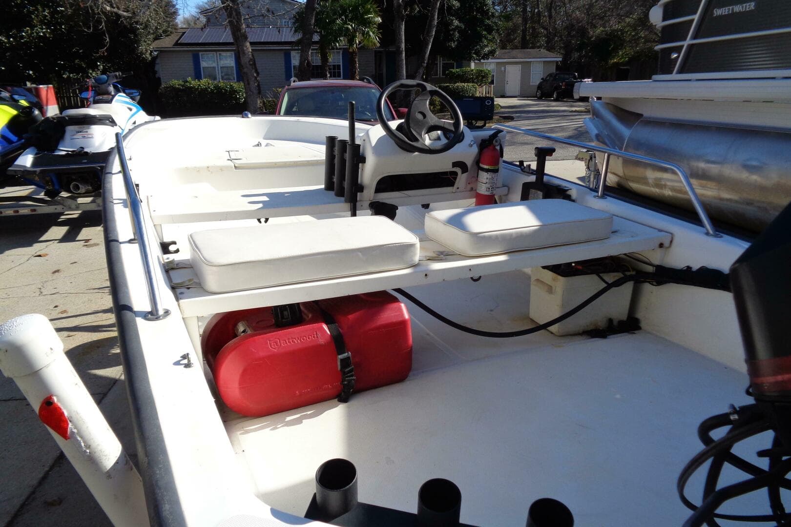 2001 Boston Whaler Sport — photo 6