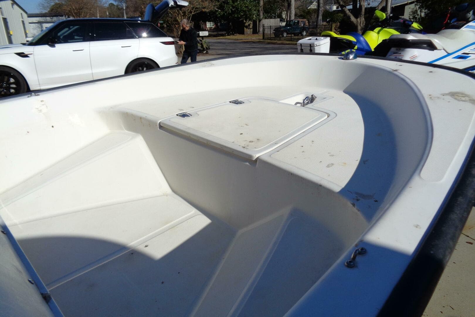 2001 Boston Whaler Sport — photo 9