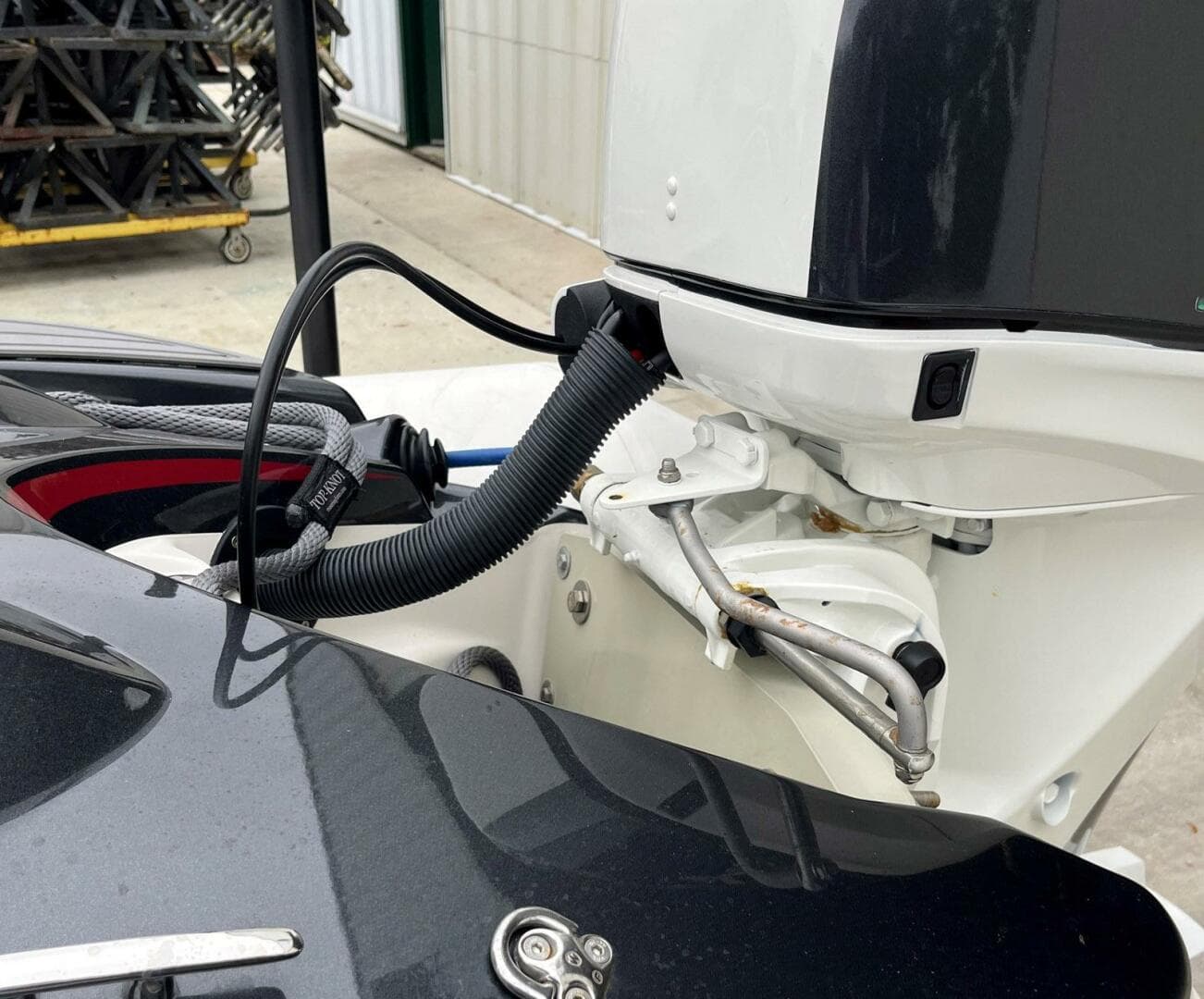 2024 Zodiac Yachtline 360 — photo 18