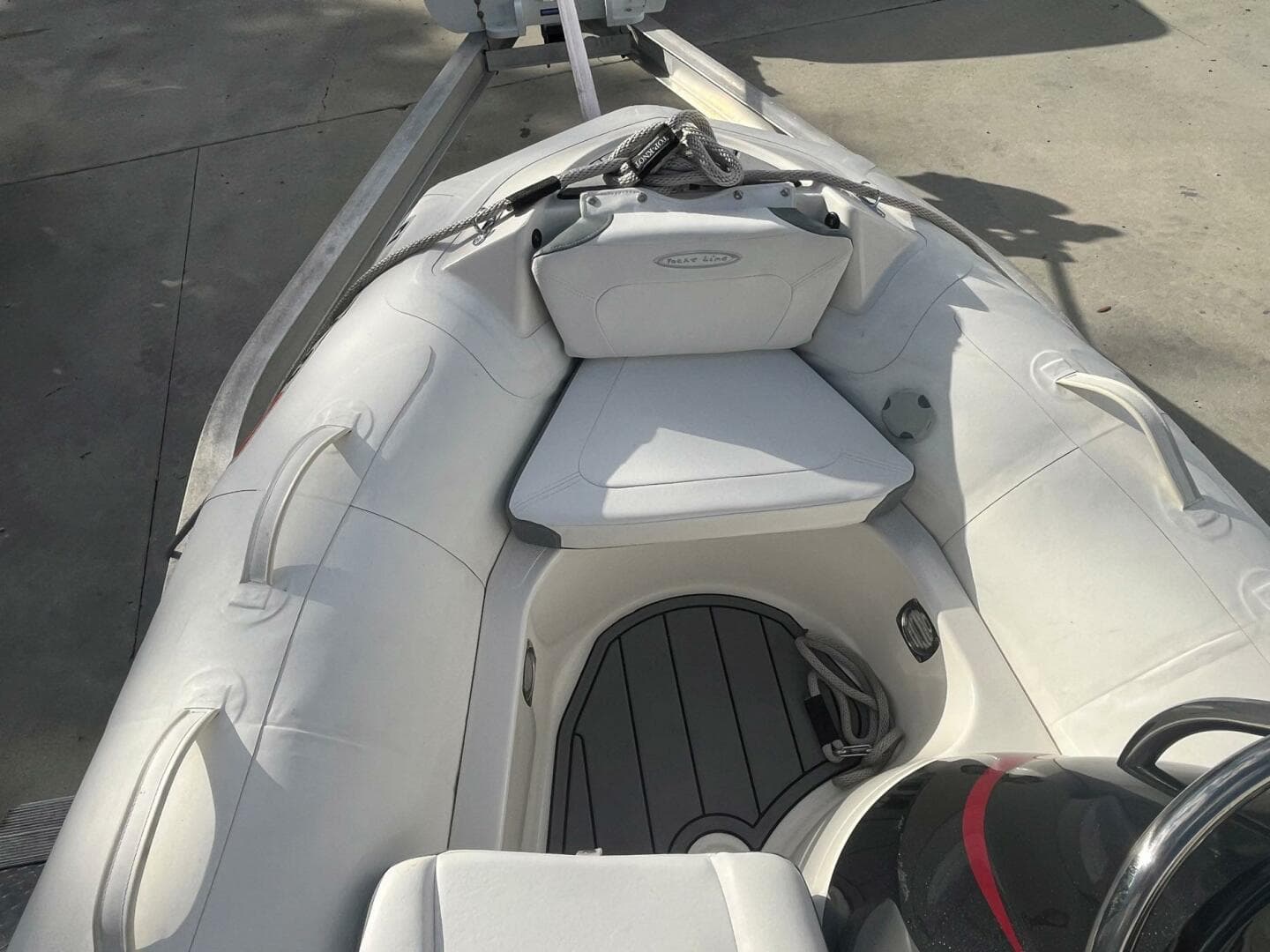 2024 Zodiac Yachtline 360 — photo 7