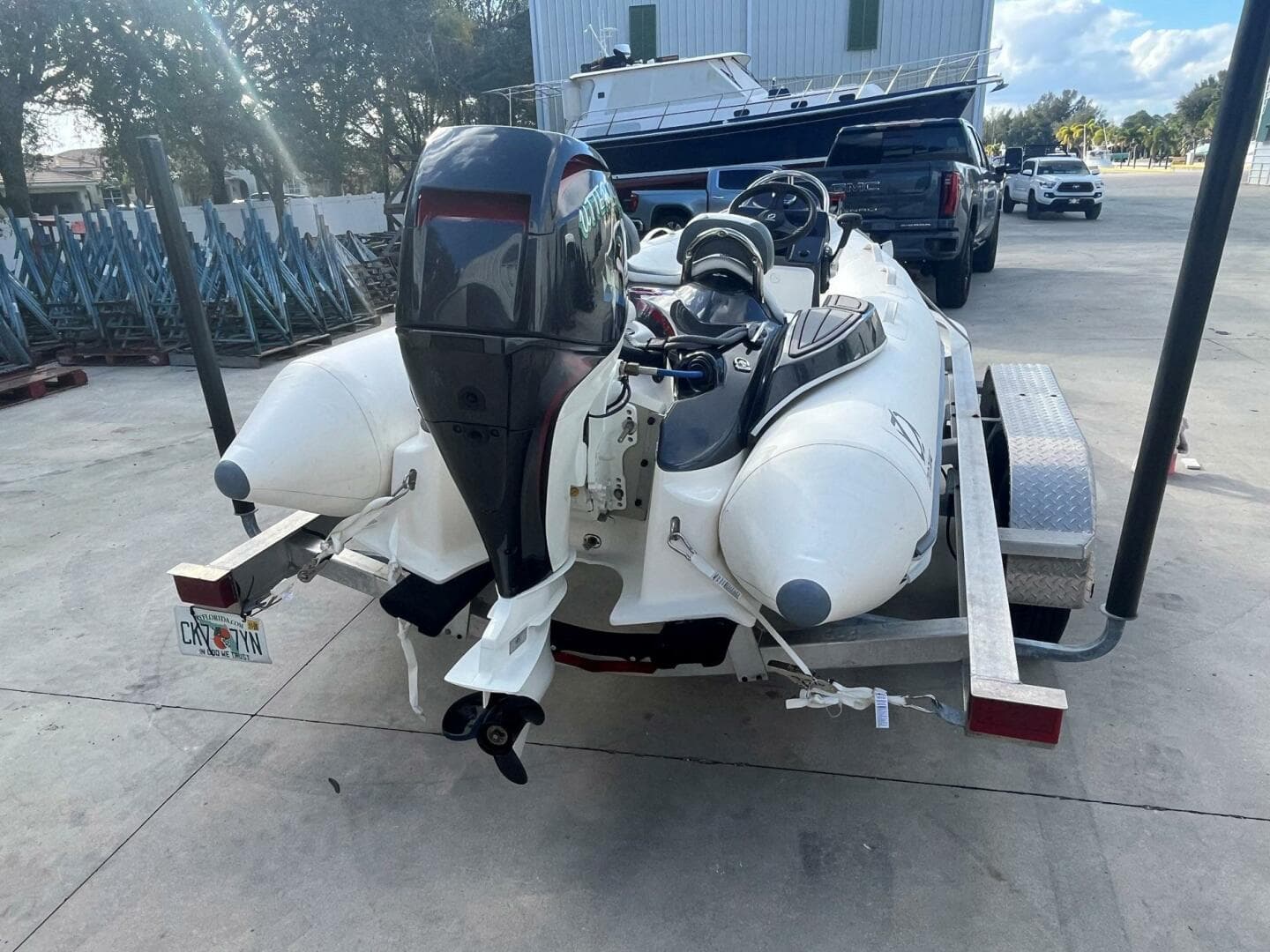 2024 Zodiac Yachtline 360 — photo 26