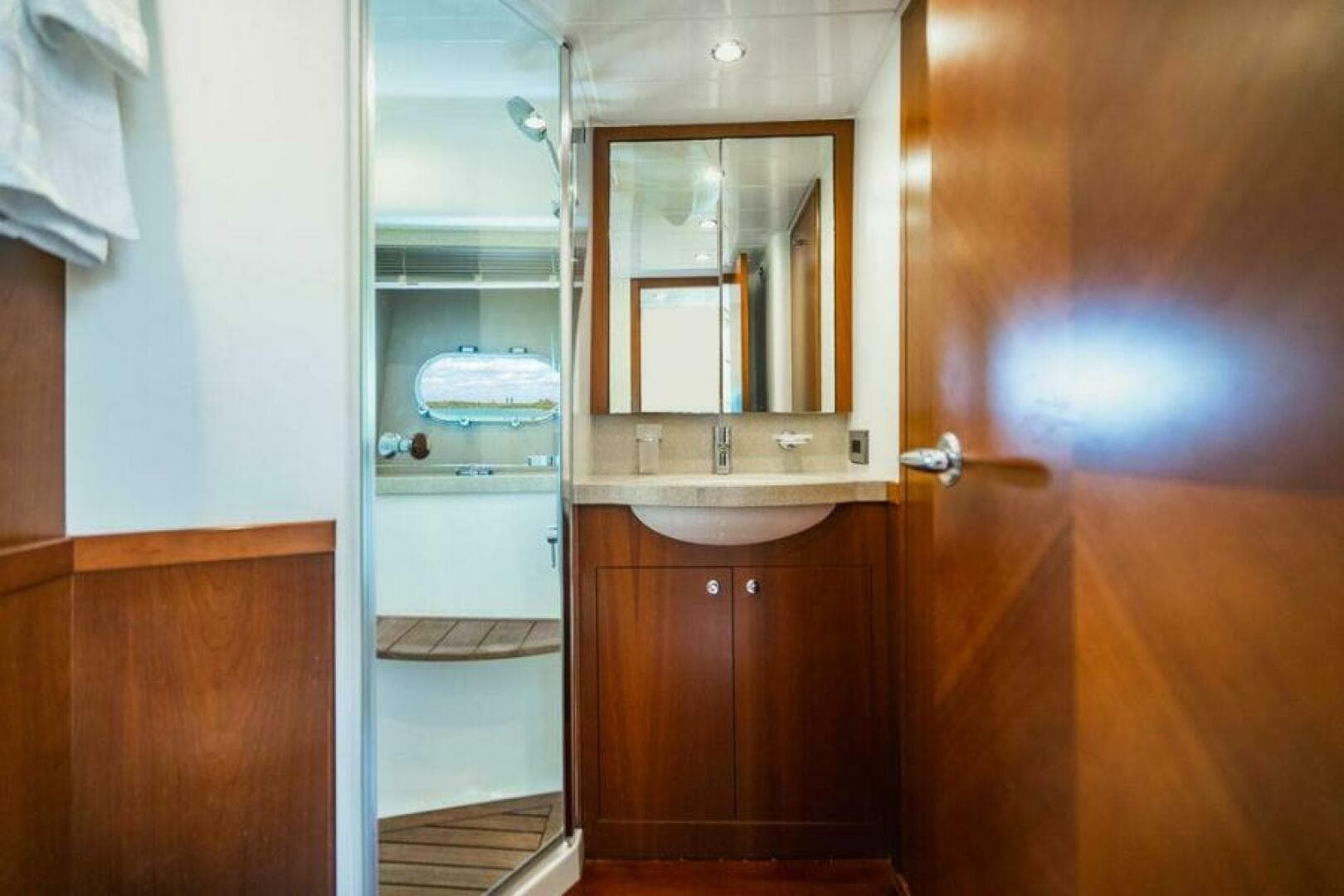 2009 Princess 70 Vsc — photo 28