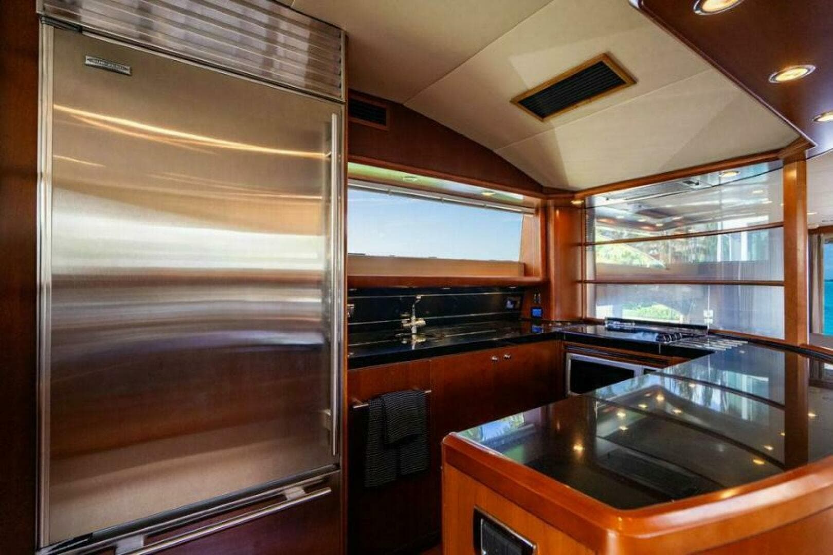 2009 Princess 70 Vsc — photo 13