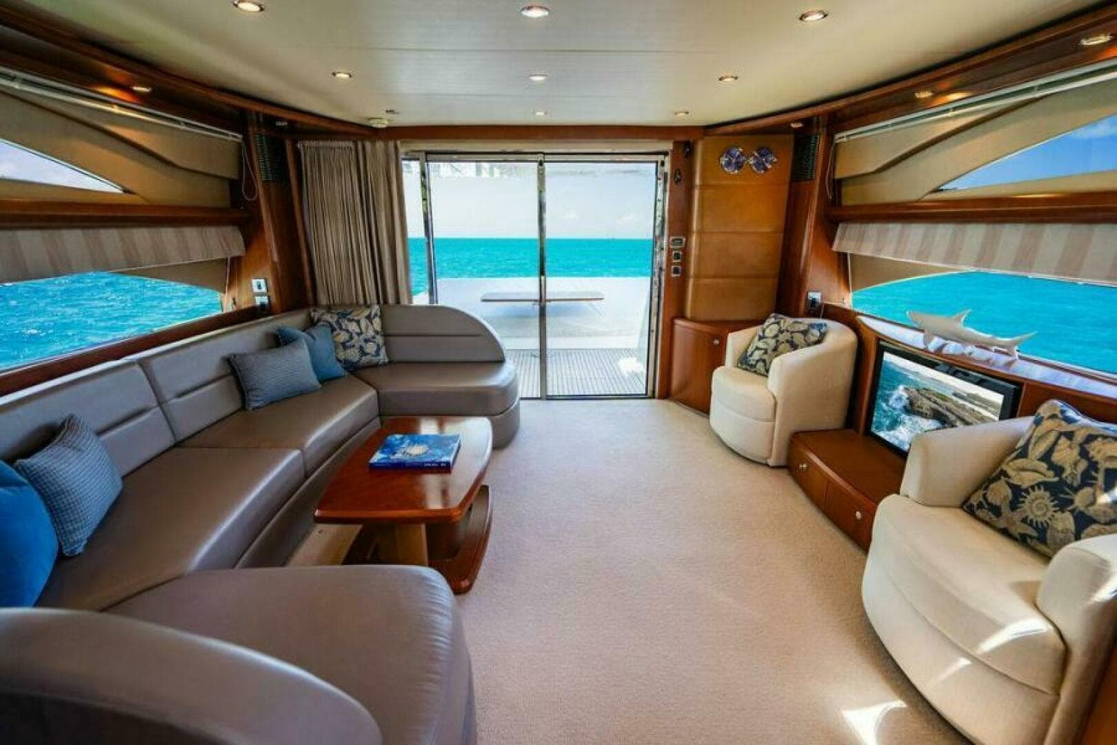 2009 Princess 70 Vsc — photo 4