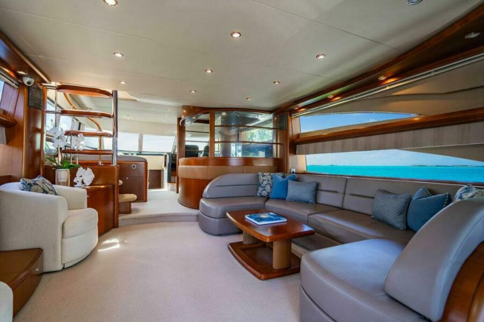 2009 Princess 70 Vsc — photo 3