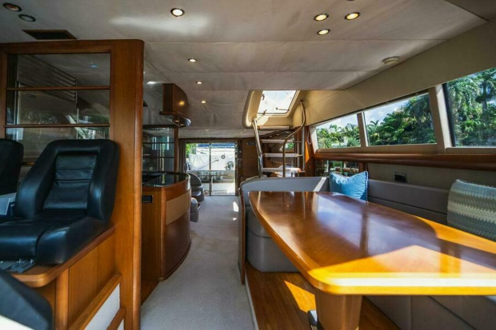 2009 Princess 70 Vsc — photo 10