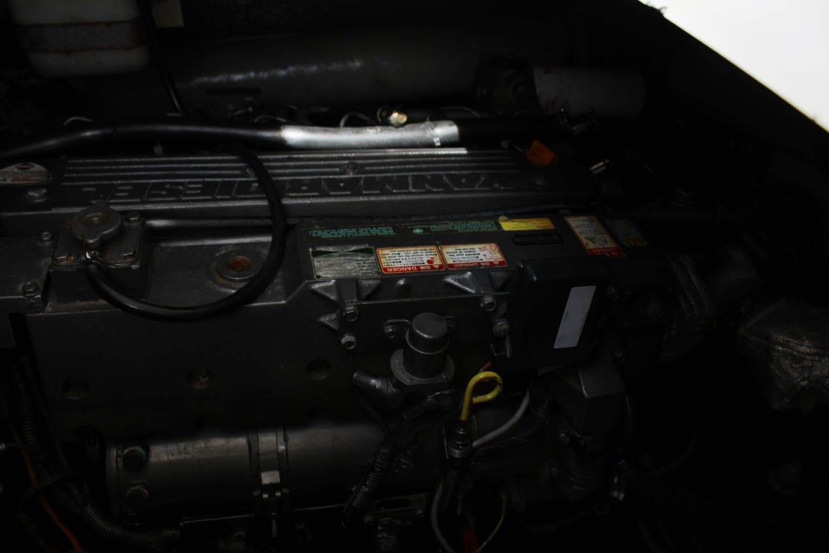 2007 Cruisers Yachts 420 Express — photo 15