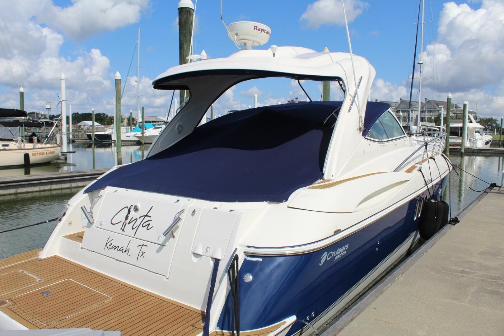 2007 Cruisers Yachts 420 Express — photo 3