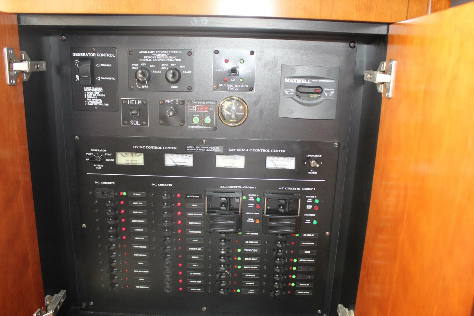 2007 Cruisers Yachts 420 Express — photo 26