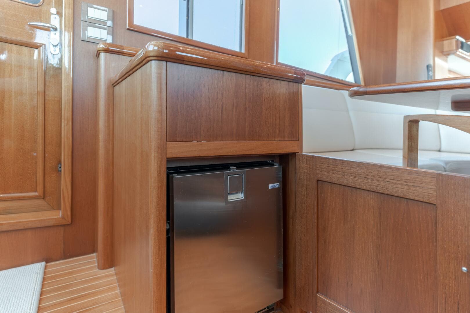 2008 Grand Banks 59 Aleutian Rp — photo 14