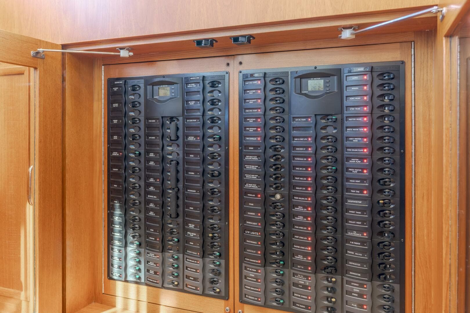 2008 Grand Banks 59 Aleutian Rp — photo 9