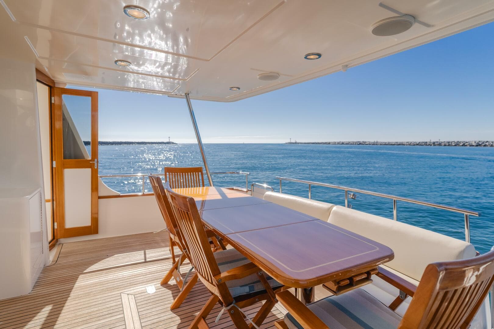 2008 Grand Banks 59 Aleutian Rp — photo 38