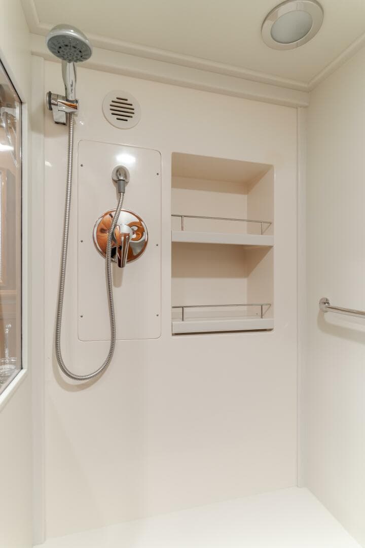 2008 Grand Banks 59 Aleutian Rp — photo 25