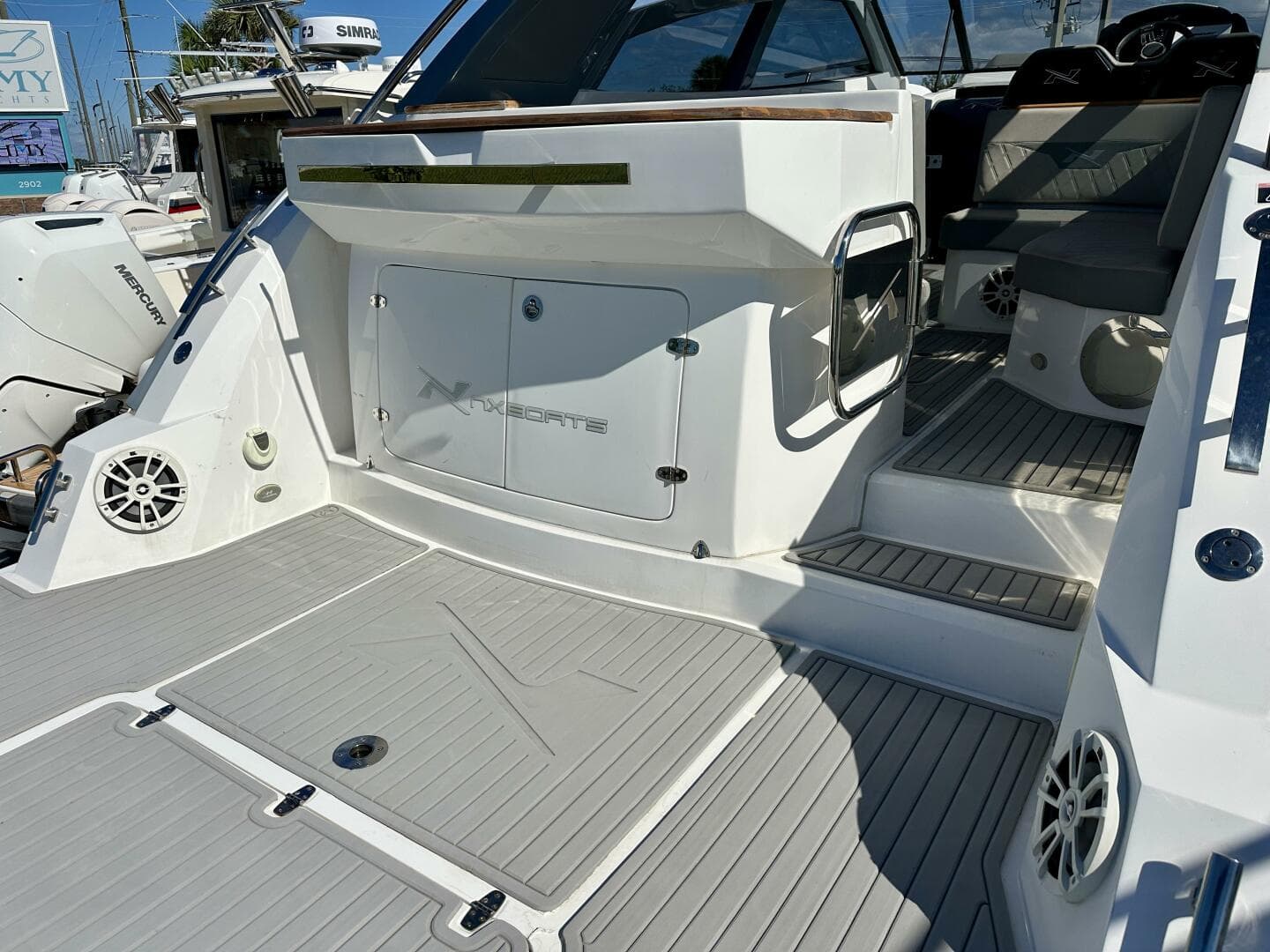 2024 Nx Boats 360 Sport Coupe — photo 10
