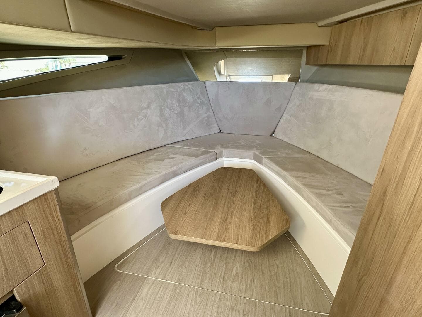 2024 Nx Boats 360 Sport Coupe — photo 32