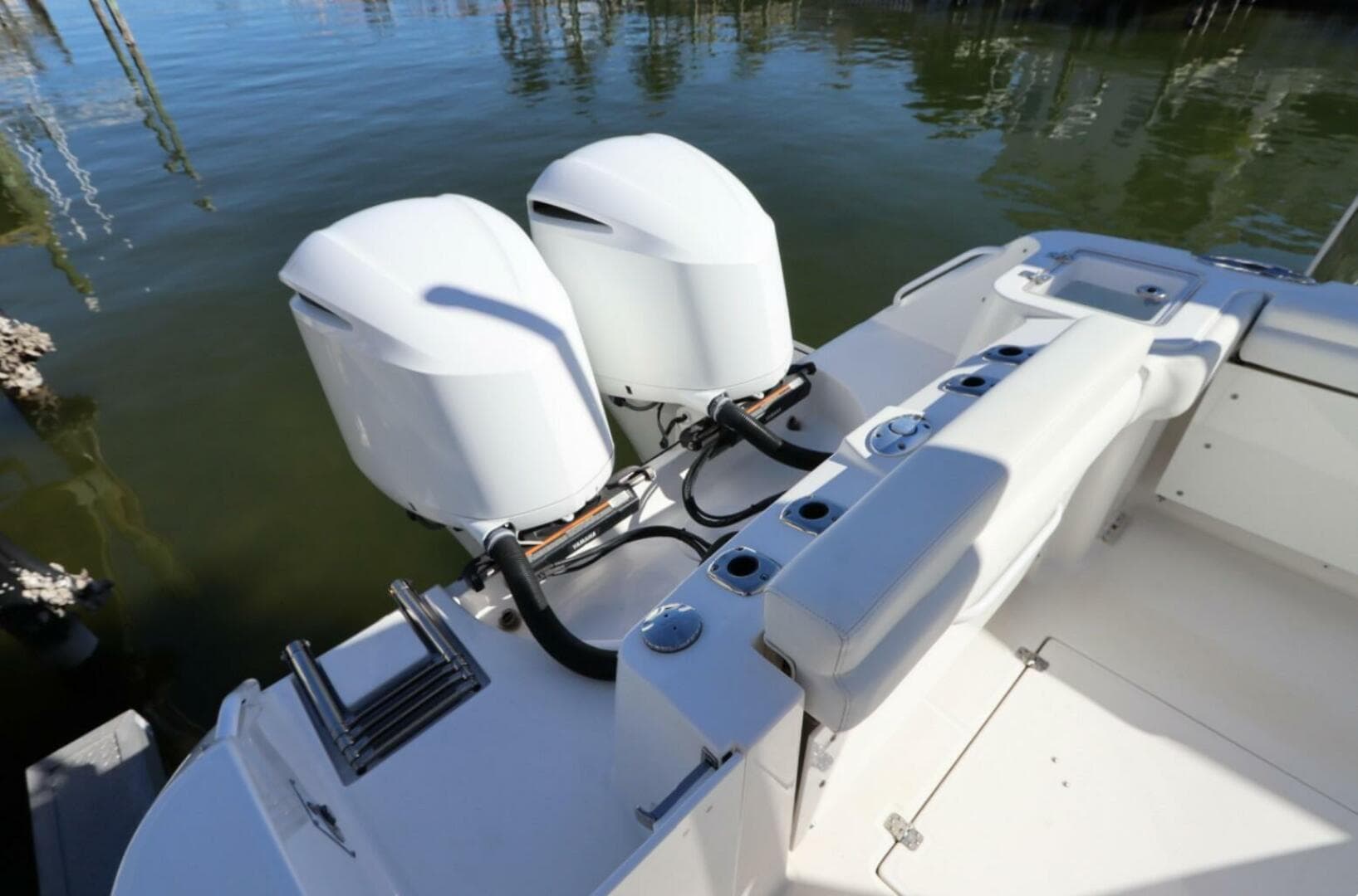 2021 Edgewater 262 CX Crossover — photo 4